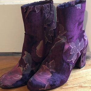 Steve Madden Velvet Booties